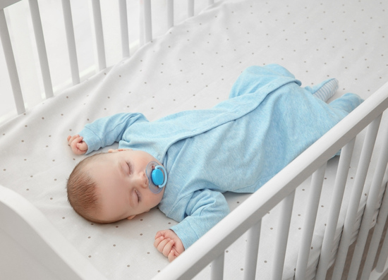 newborn safe sleep tips baby sleeping in crib
